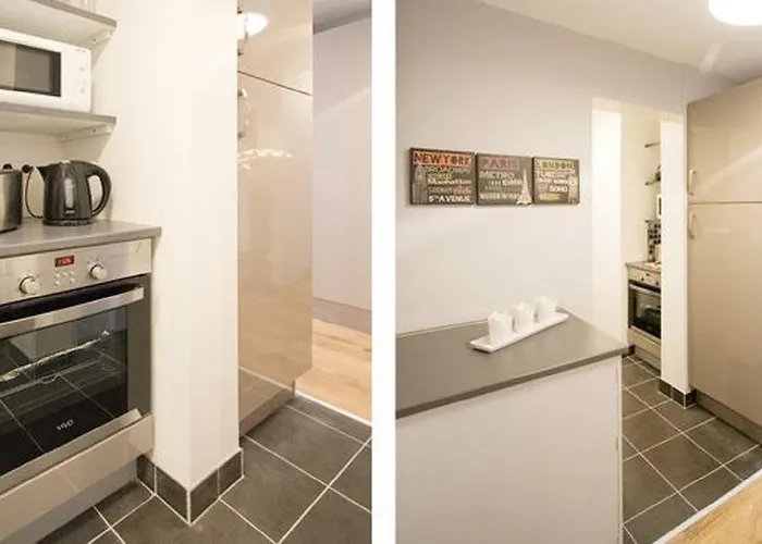 Montmartre Abbesses Sacre-coeur *